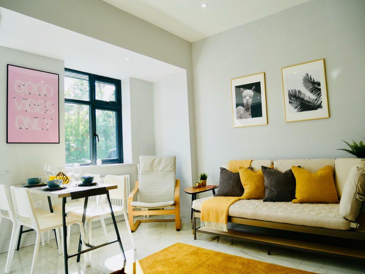Luxury 3 Bedroom Apartment Near Bournemouth Beach & Poole Екстериор снимка